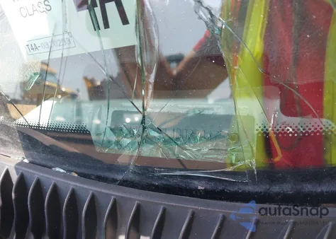 2013 Ford E-350 Super Duty Commercial from USA, damaged, VIN 1FDSE3EL1DDB34475